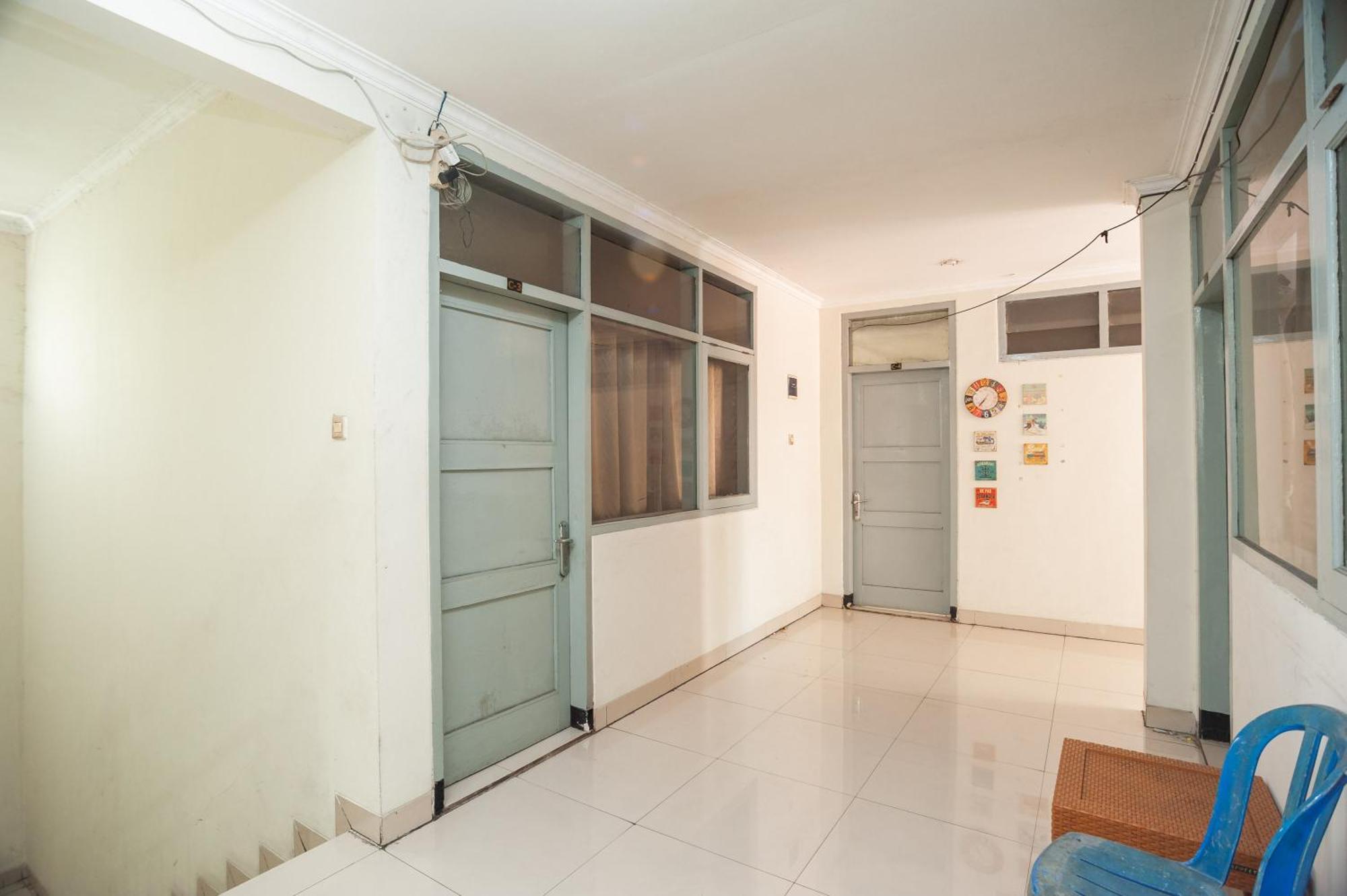 เรดดอร์ซ พลัส เนียร์ Rs Pmi โบโกร์ Hotel โบกอร์ ภายนอก รูปภาพ